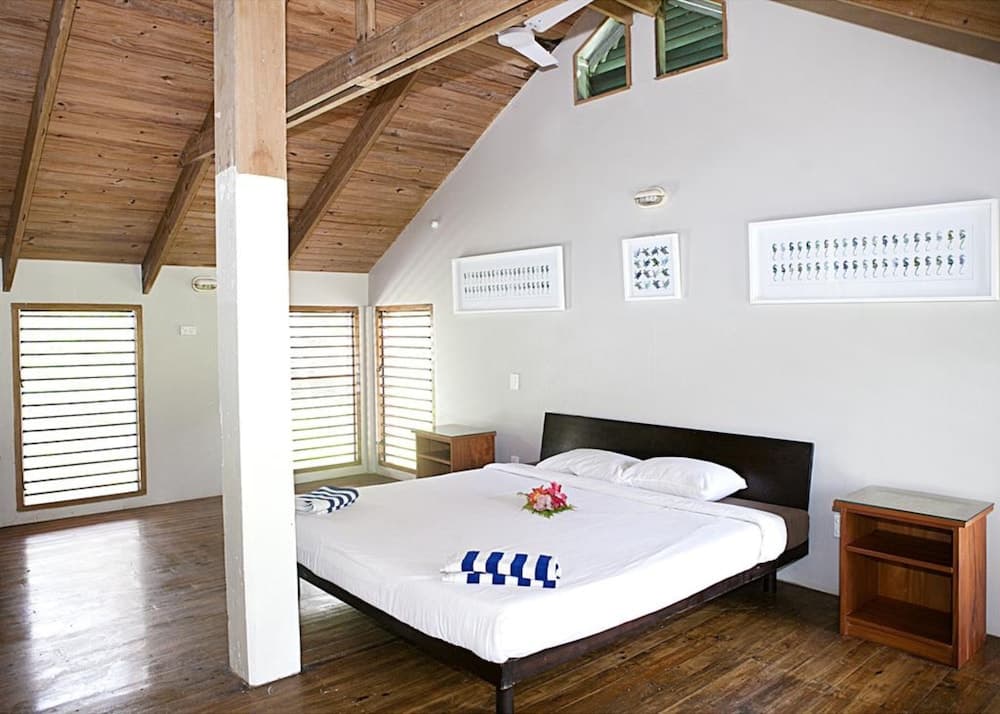Frangipani Room at The Beachouse
