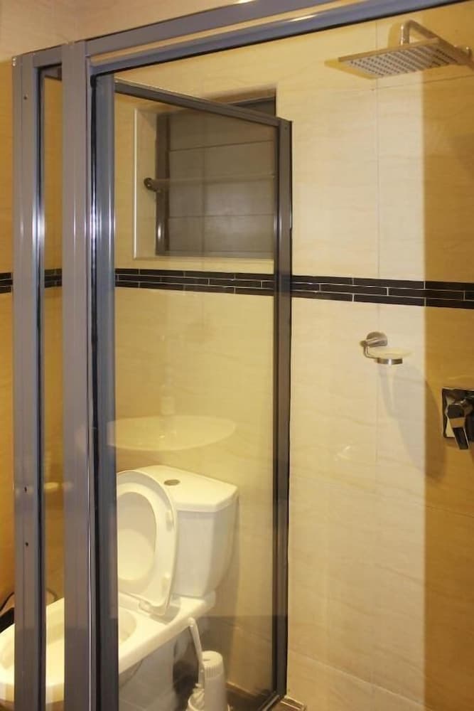 Deluxe Apartment at Greystone Apartments