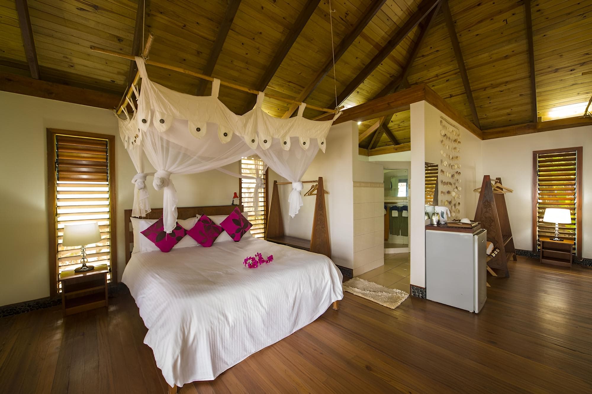 Frangipani Bungalow at deVos - The Private Residence