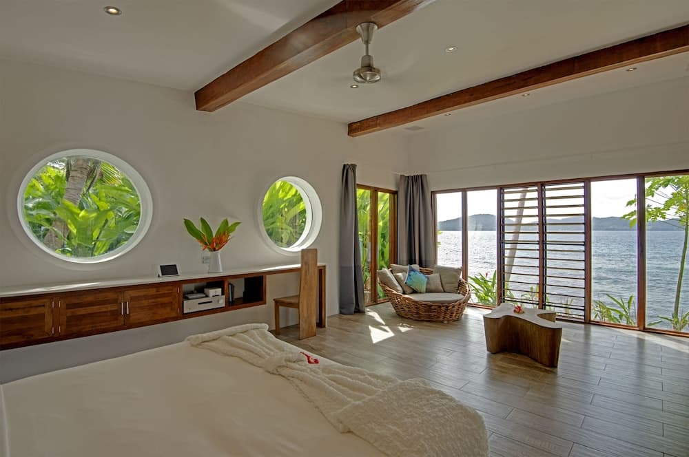 Royal Retreat at The Remote Resort