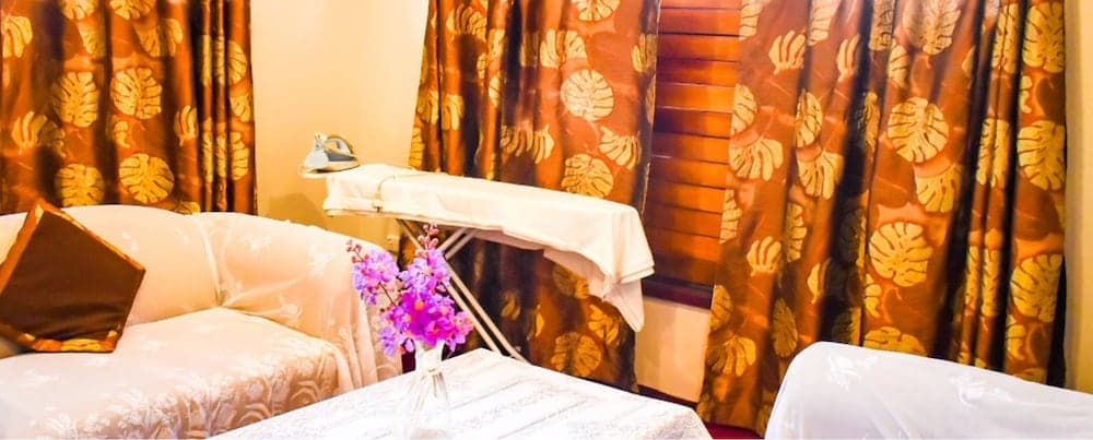 Royal Suite at Grand Eastern Hotel