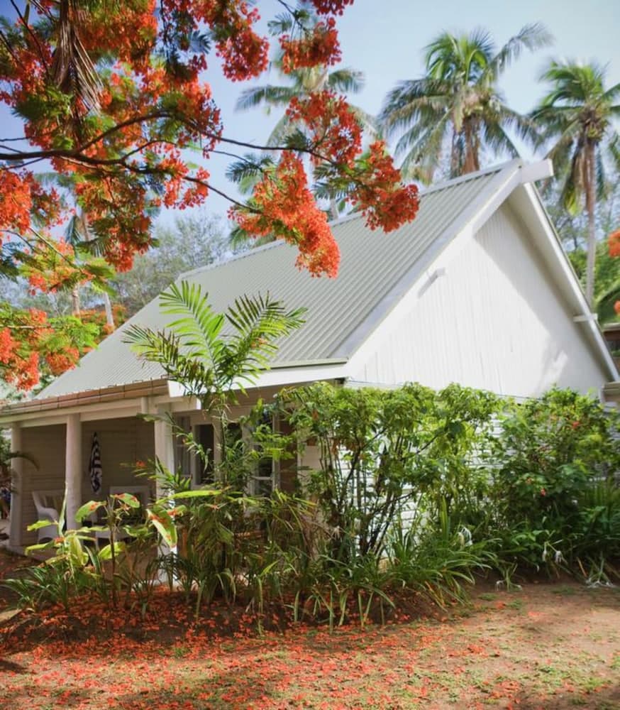 Deluxe Ocean View Bure at Malolo Island Resort