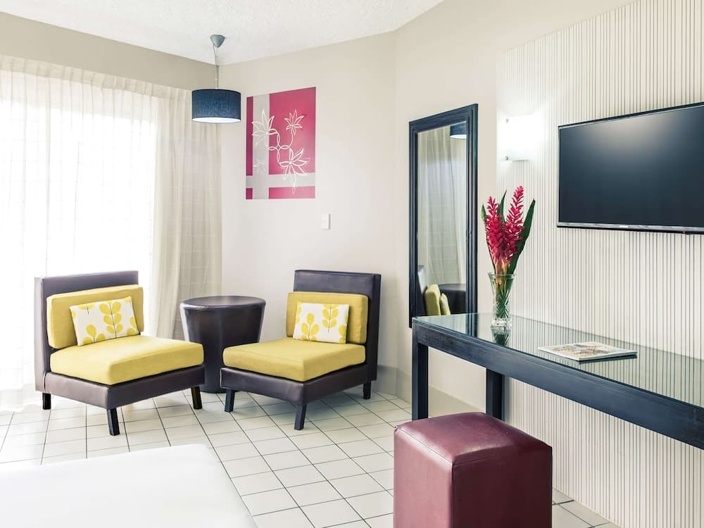 Deluxe Room, 2 Queen Beds at Mercure Nadi